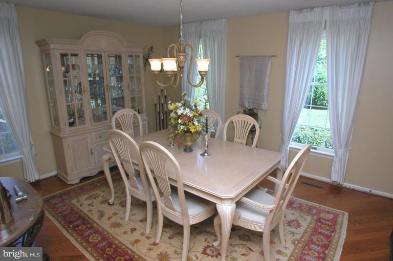 259 Hunters Ridge Road Lutherville-Timonium, MD 21093 - Photo 10 of 29 Dining Room #2