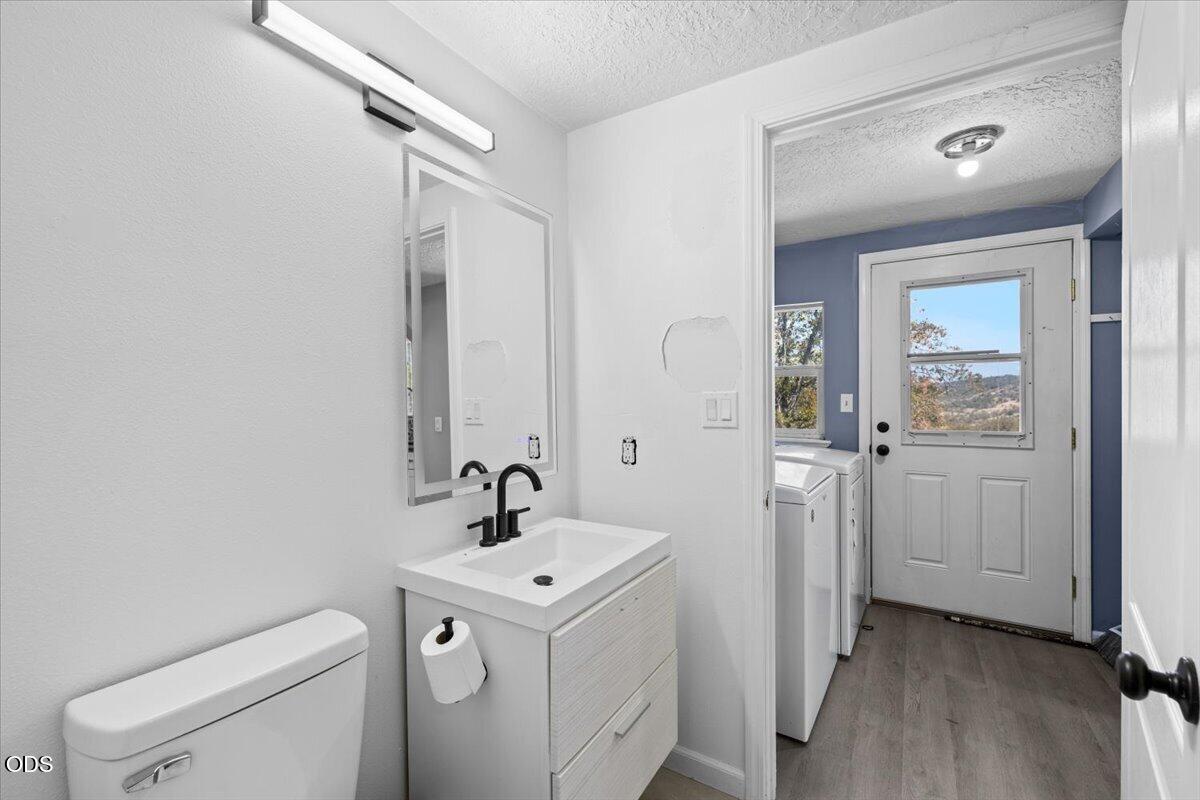 2440 Wren Ridge Drive Eagle Point, OR 97524 - Photo 12 of 35 Gallery Image 12