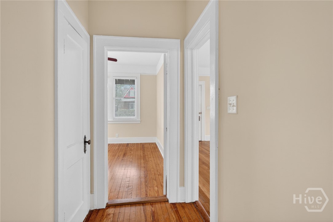 718 East 48th Street Savannah, GA 31405 - Photo 14 of 34