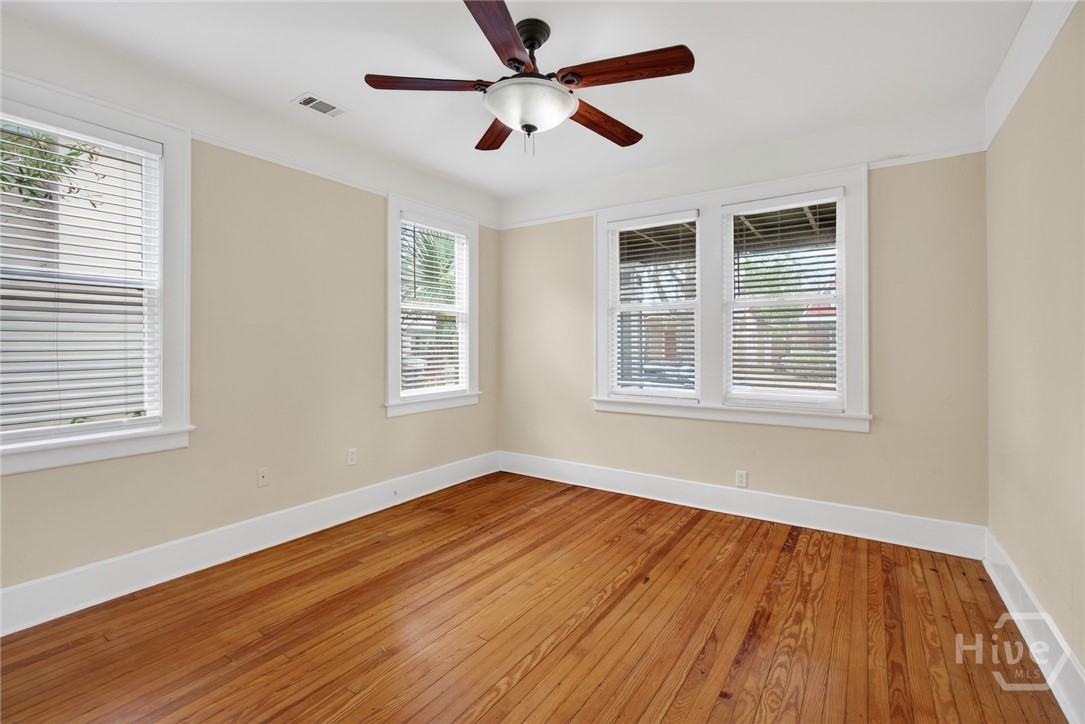 718 East 48th Street Savannah, GA 31405 - Photo 15 of 34