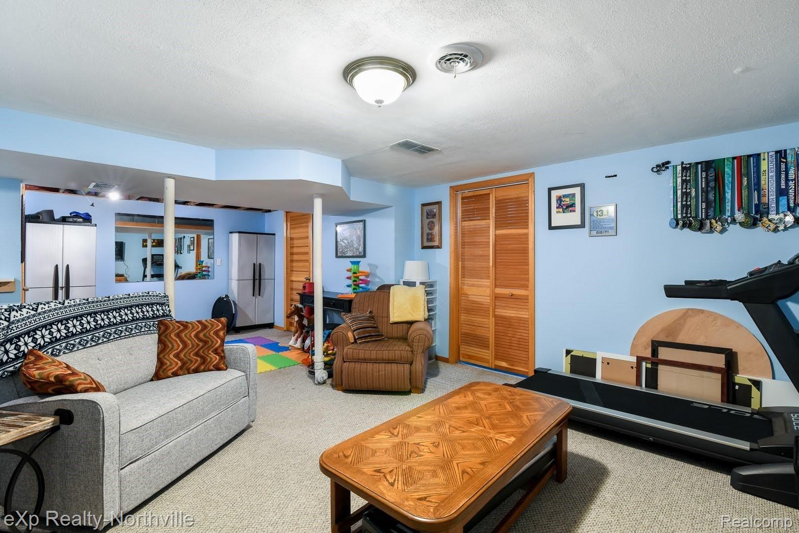 796 Bolinger Street Rochester, MI 48307 - Photo 22 of 33 DSC_6806-Edit.jpg