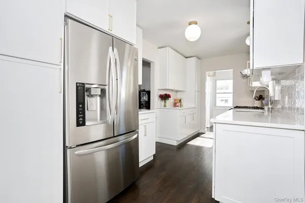 $4,200 | 42 East Main Street, Stony Point, NY 10980