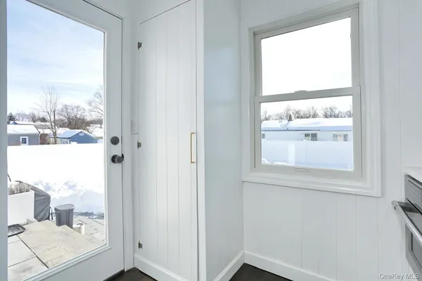 $4,200 | 42 East Main Street, Stony Point, NY 10980