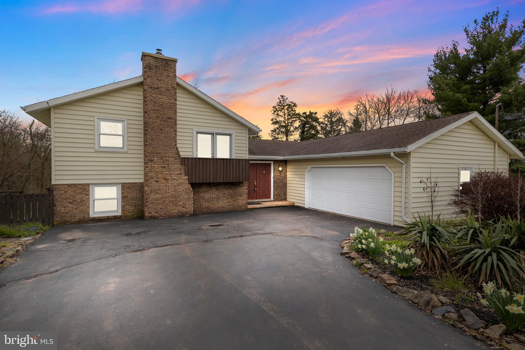 4710 Paradise Road Dover, PA 17315 - Photo 1 of 44 Gallery Image 1