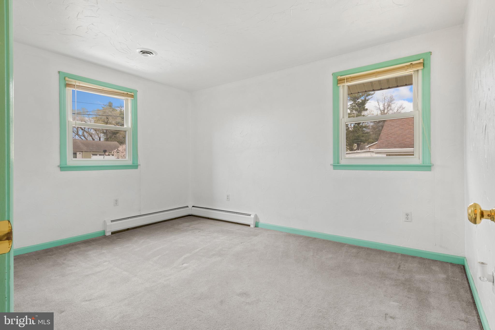 4710 Paradise Road Dover, PA 17315 - Photo 15 of 44 Gallery Image 15