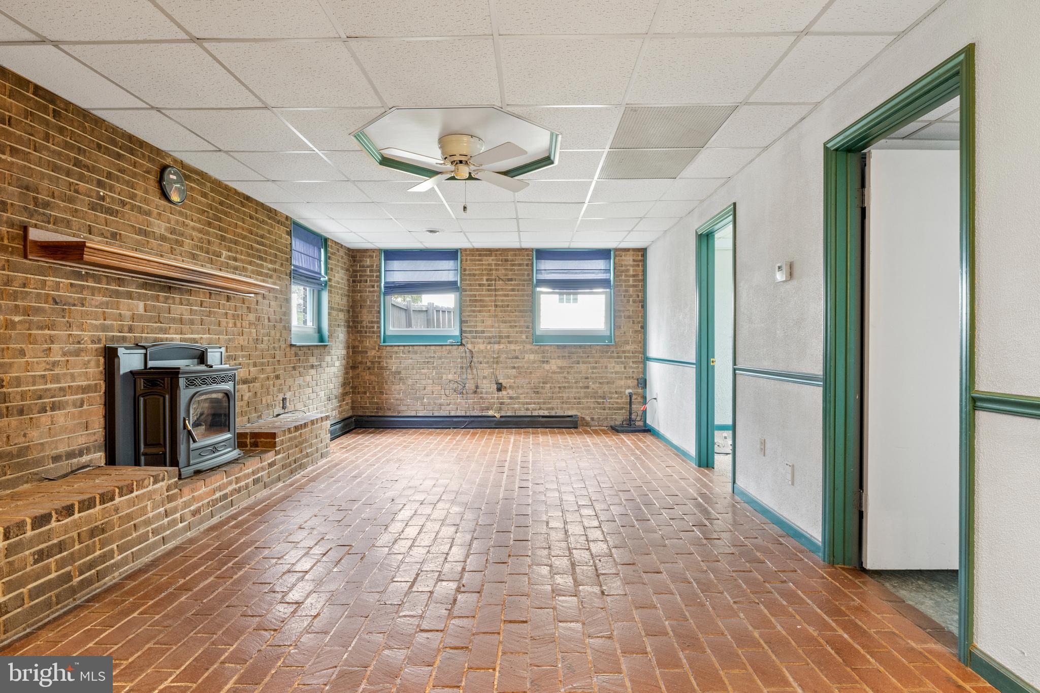 4710 Paradise Road Dover, PA 17315 - Photo 20 of 44 Gallery Image 20