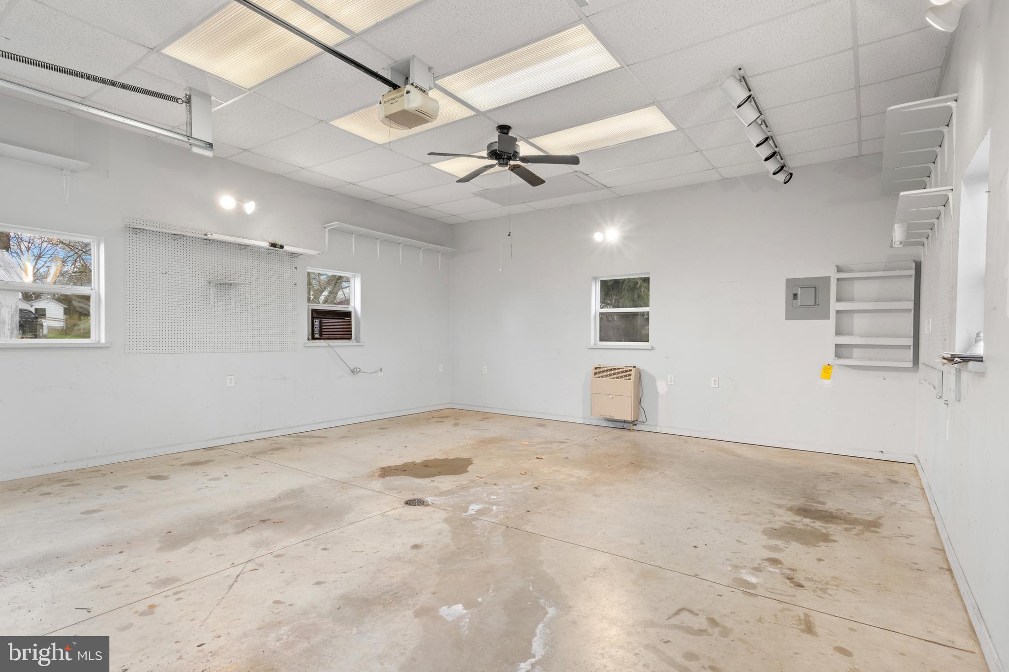 4710 Paradise Road Dover, PA 17315 - Photo 32 of 44 Gallery Image 32