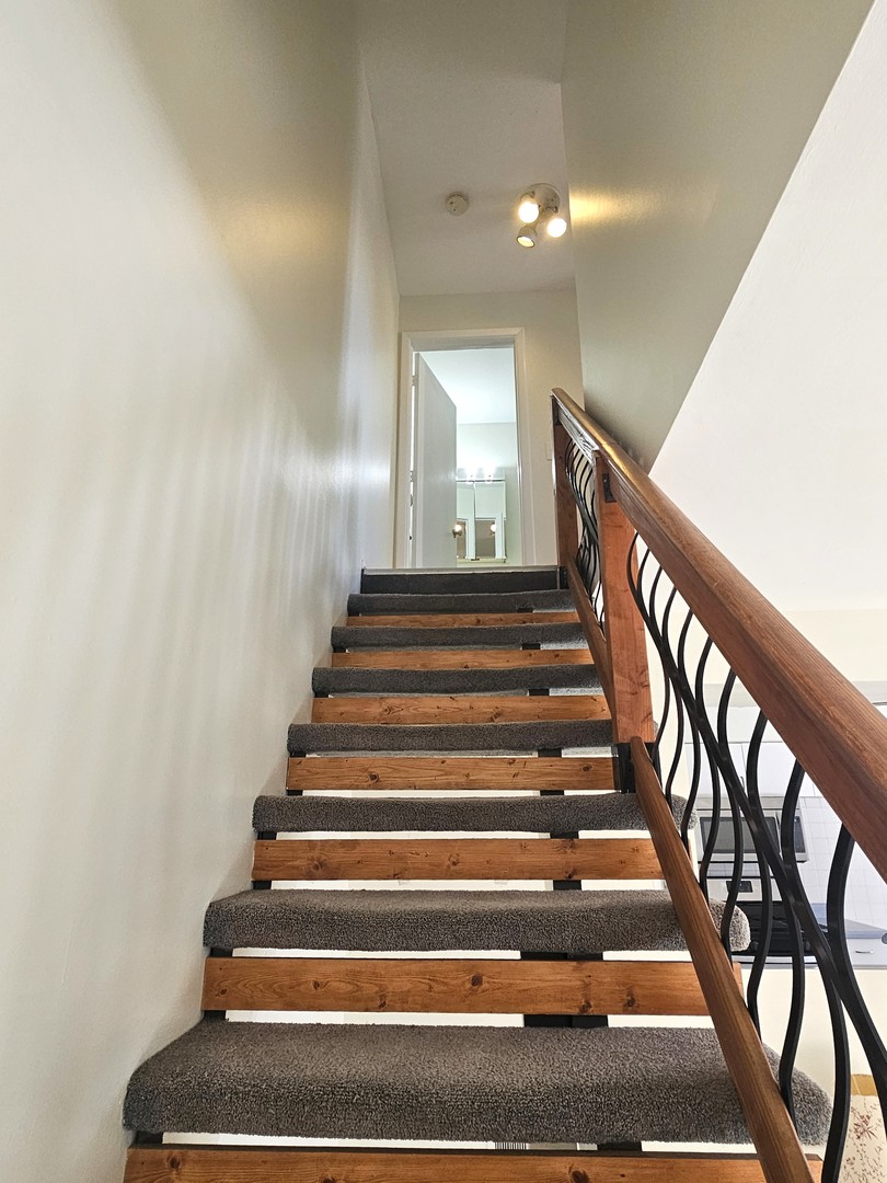 726 East Old Willow Road, Unit 104C Prospect Heights, IL 60070 - Photo 12 of 19