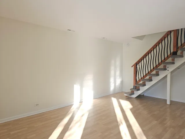 $239,900 | 726 East Old Willow Road, Unit 104C, Prospect Heights, IL 60070