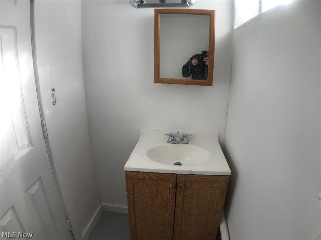 5707 Snow Road Parma, OH 44129 - Photo 17 of 17