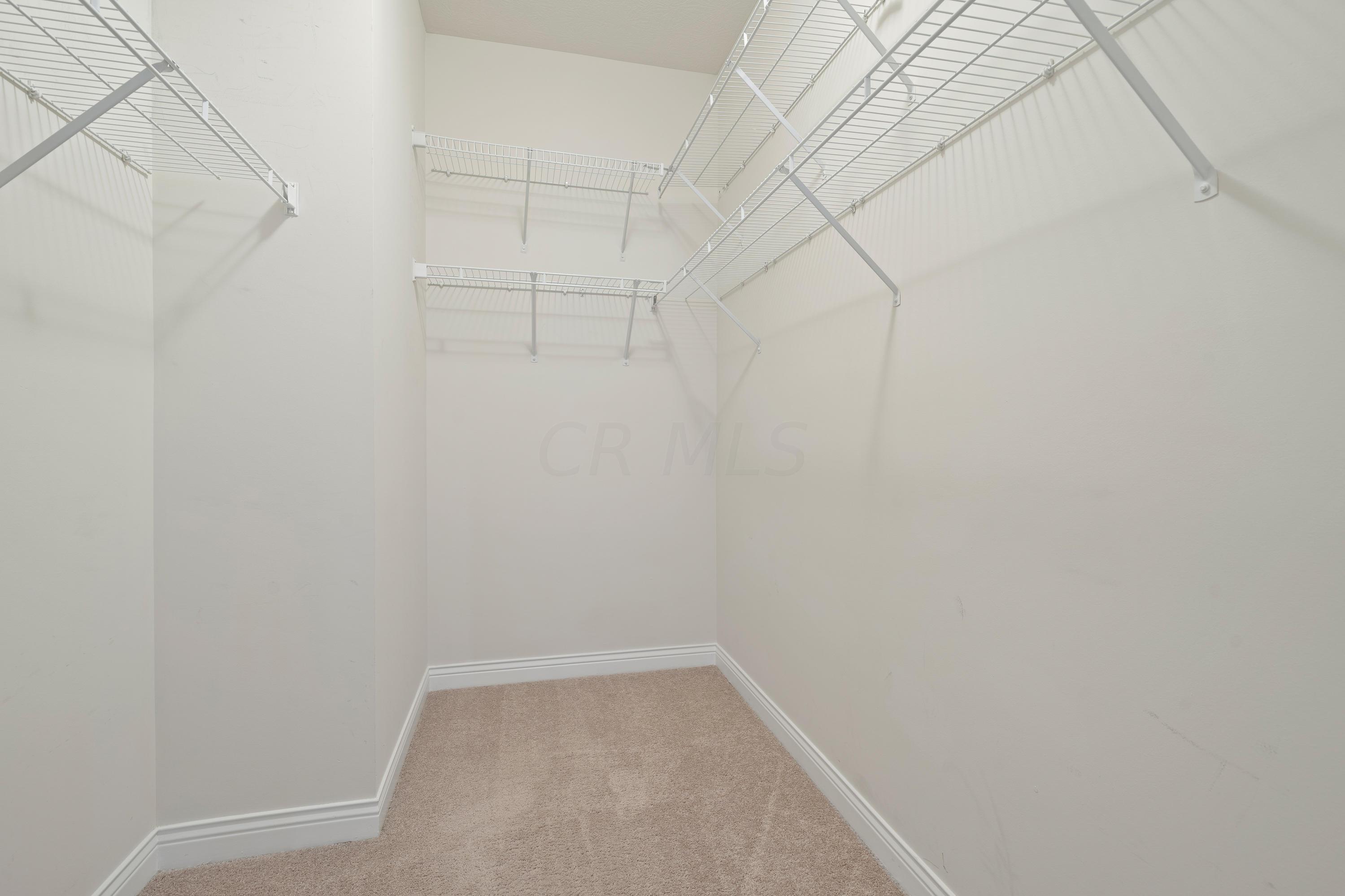 5870 Myrick Road Dublin, OH 43016 - Photo 17 of 32 Gallery Image 17