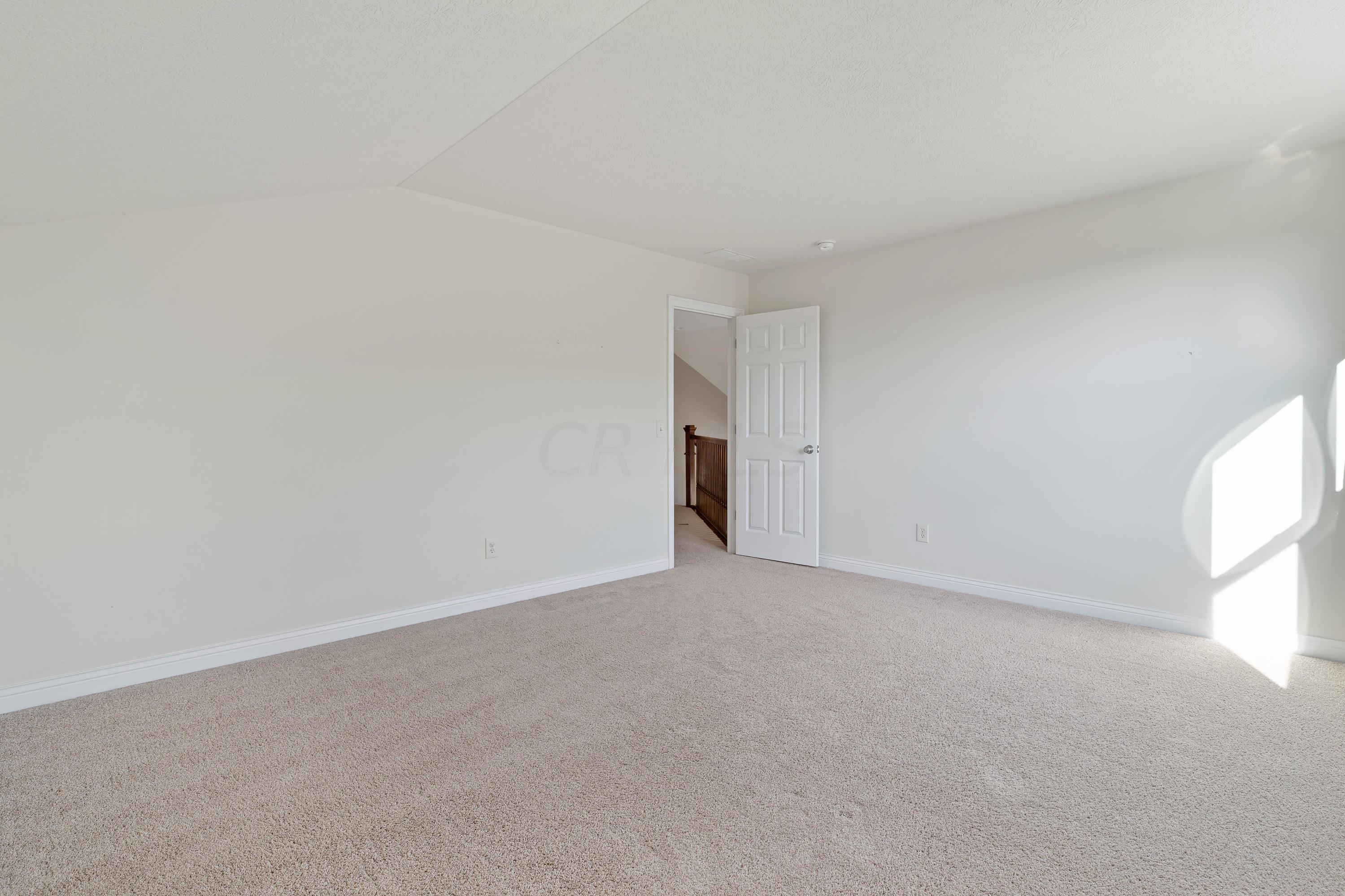 5870 Myrick Road Dublin, OH 43016 - Photo 20 of 32 Gallery Image 20