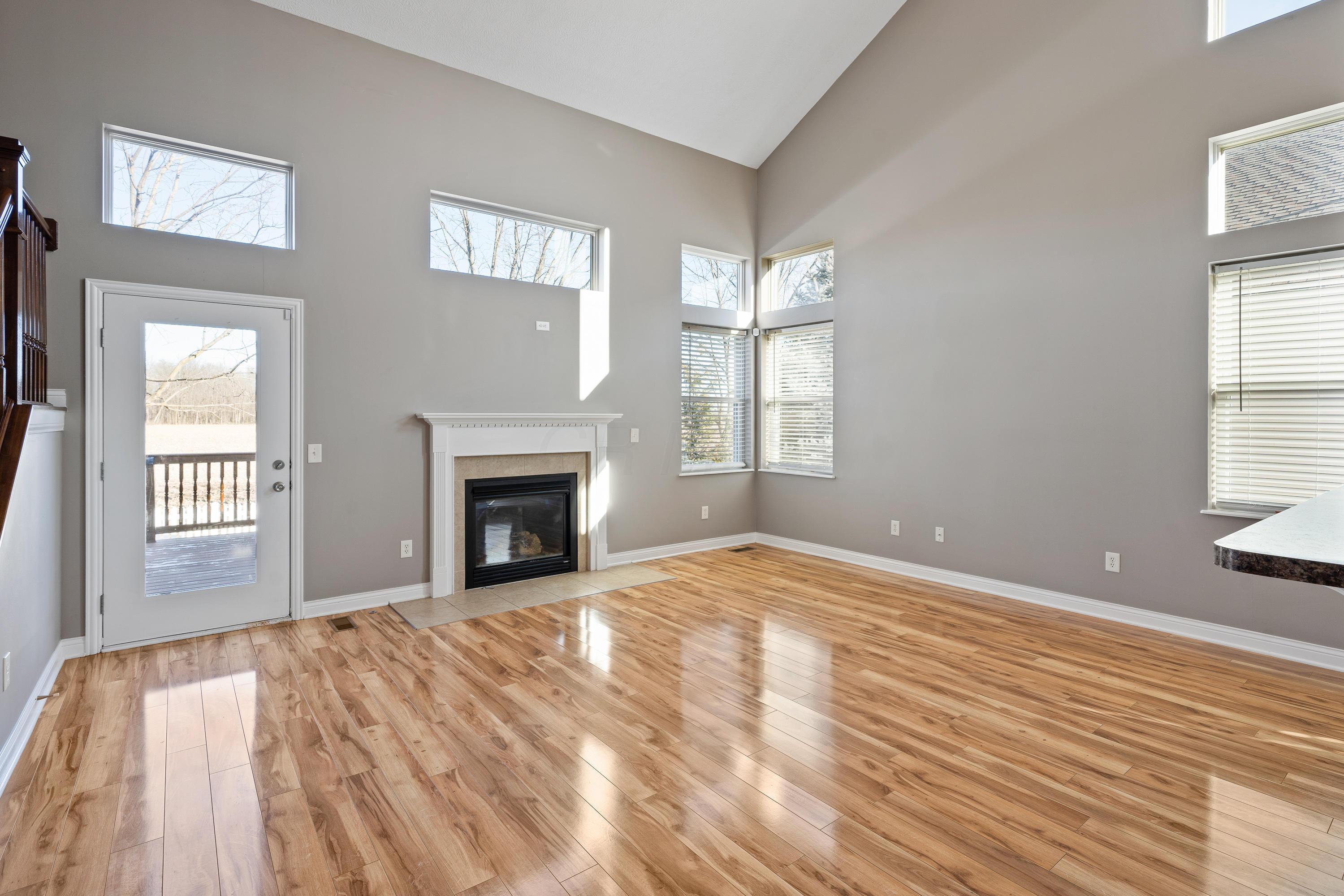 5870 Myrick Road Dublin, OH 43016 - Photo 3 of 32 Gallery Image 3