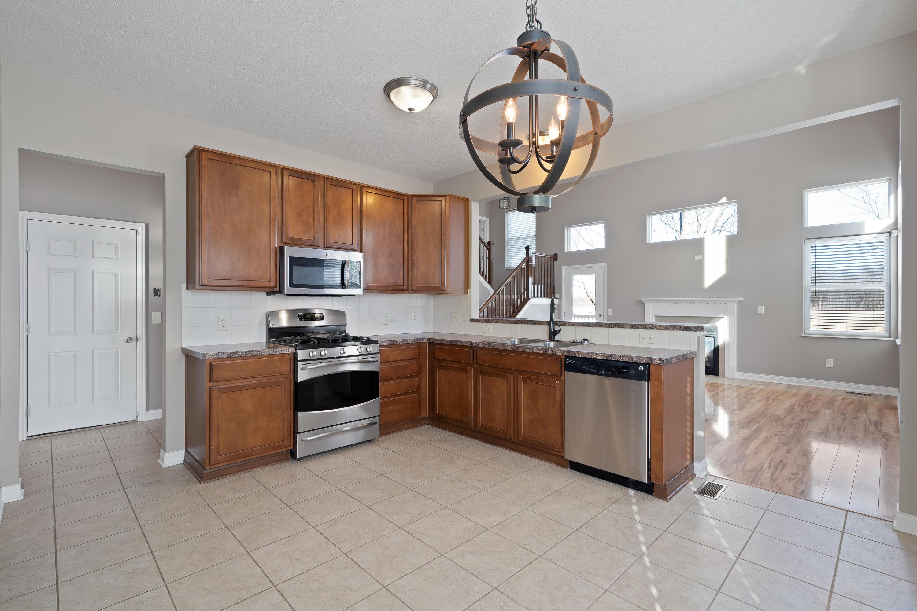 5870 Myrick Road Dublin, OH 43016 - Photo 8 of 32 Gallery Image 8