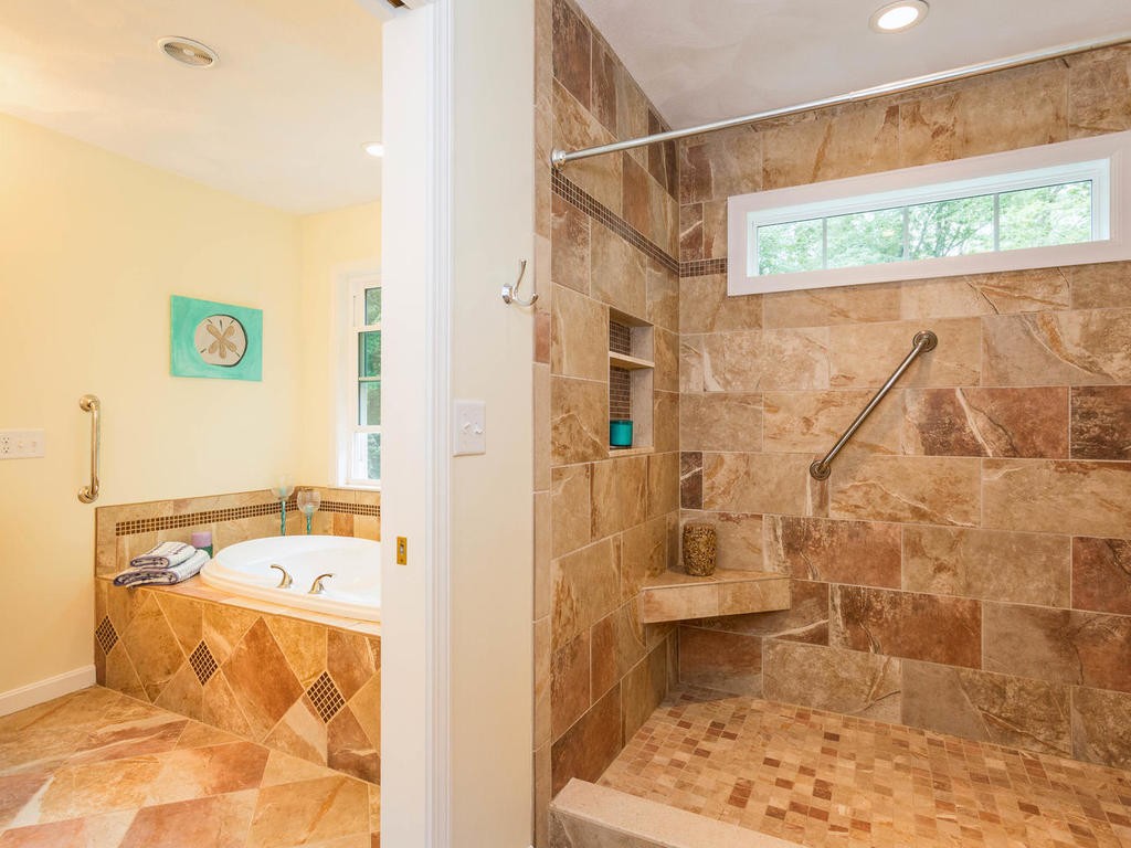 10 Rainbow Ridge Way Georgetown, MA 01833 - Photo 16 of 27 Gallery Image 16