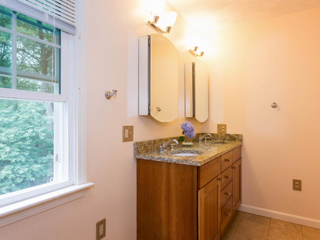 10 Rainbow Ridge Way Georgetown, MA 01833 - Photo 20 of 27 Gallery Image 20