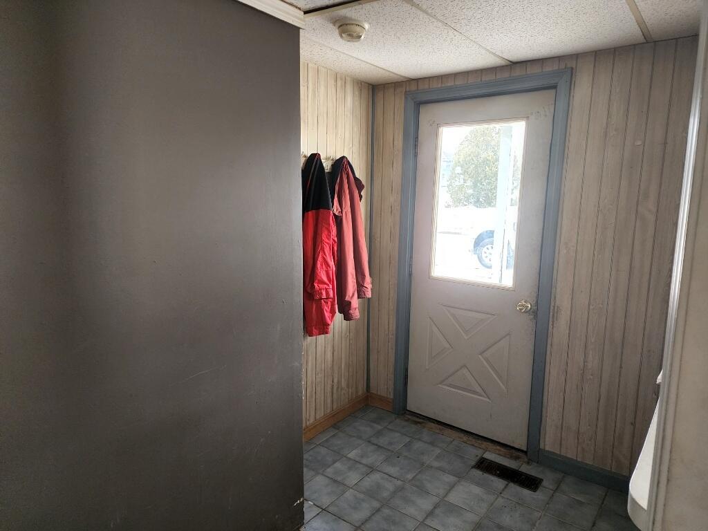 4 2nd Street Presque Isle, ME 04769 - Photo 9 of 17 16500444168249