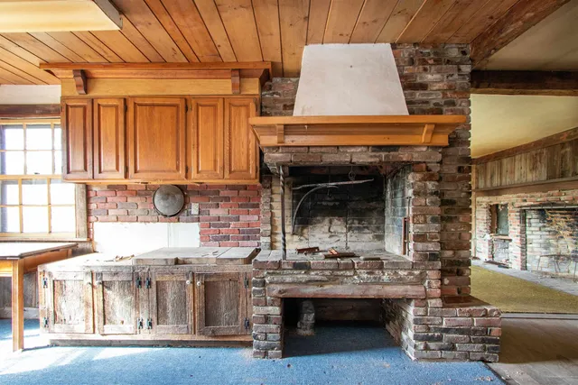 $649,000 | 91 Venheim Road, Lunenburg, VT 05906