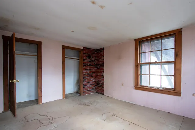 $649,000 | 91 Venheim Road, Lunenburg, VT 05906