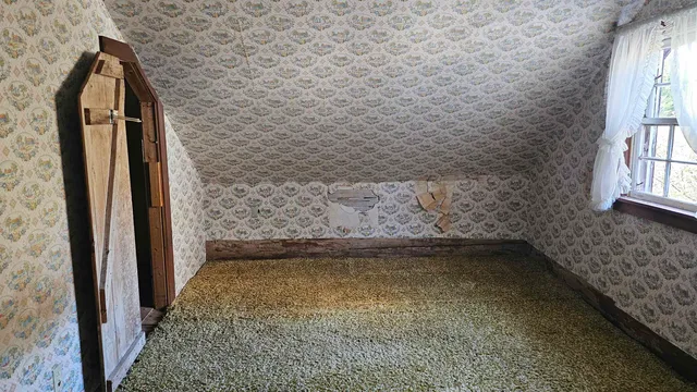 $649,000 | 91 Venheim Road, Lunenburg, VT 05906