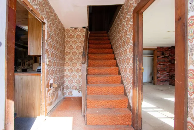 $649,000 | 91 Venheim Road, Lunenburg, VT 05906