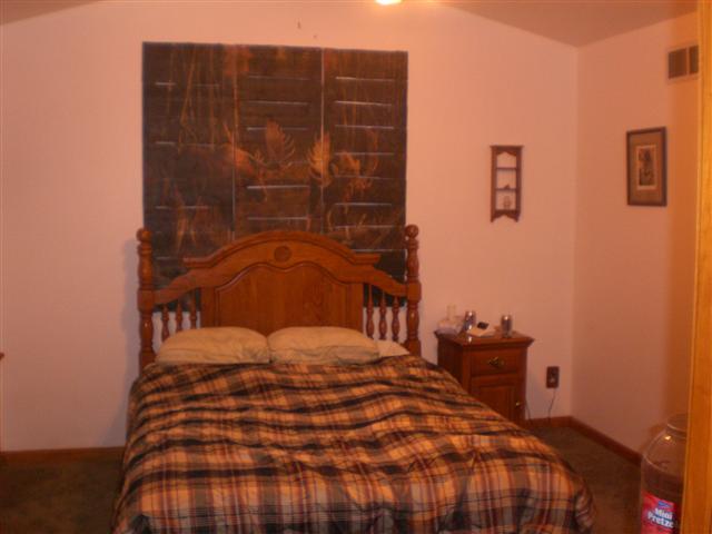 18641 Common Rosevillecity Macomb Mi 48066 Roseville, MI 48066 - Photo 5 of 14 31058512-4.JPG