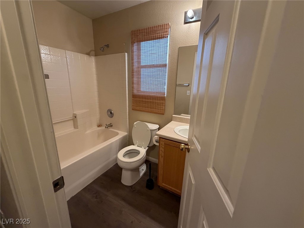 4241 Ivory Nut Street Las Vegas, NV 89147 - Photo 3 of 15