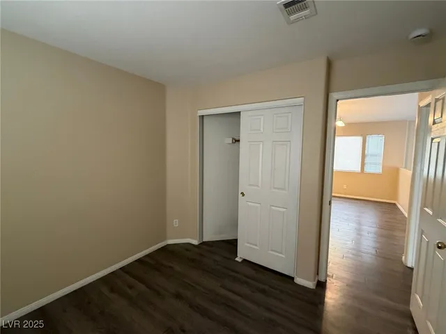 $1,800 | 4241 Ivory Nut Street, Las Vegas, NV 89147