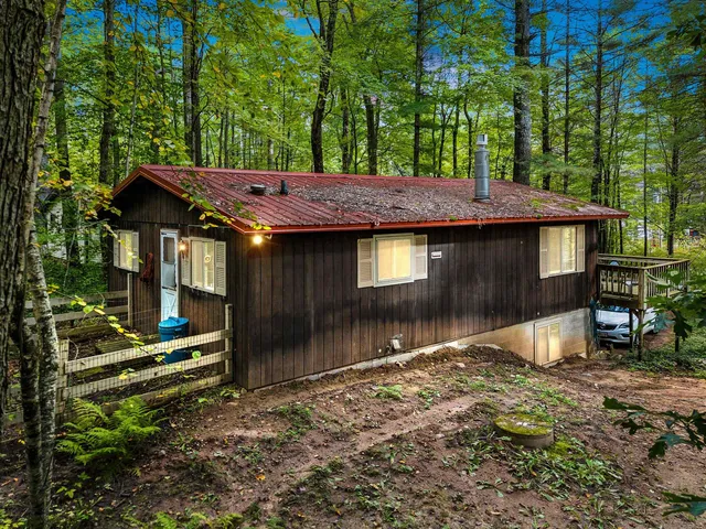 $149,900 | W2474 Tall Moon Road, Keshena, WI 54135