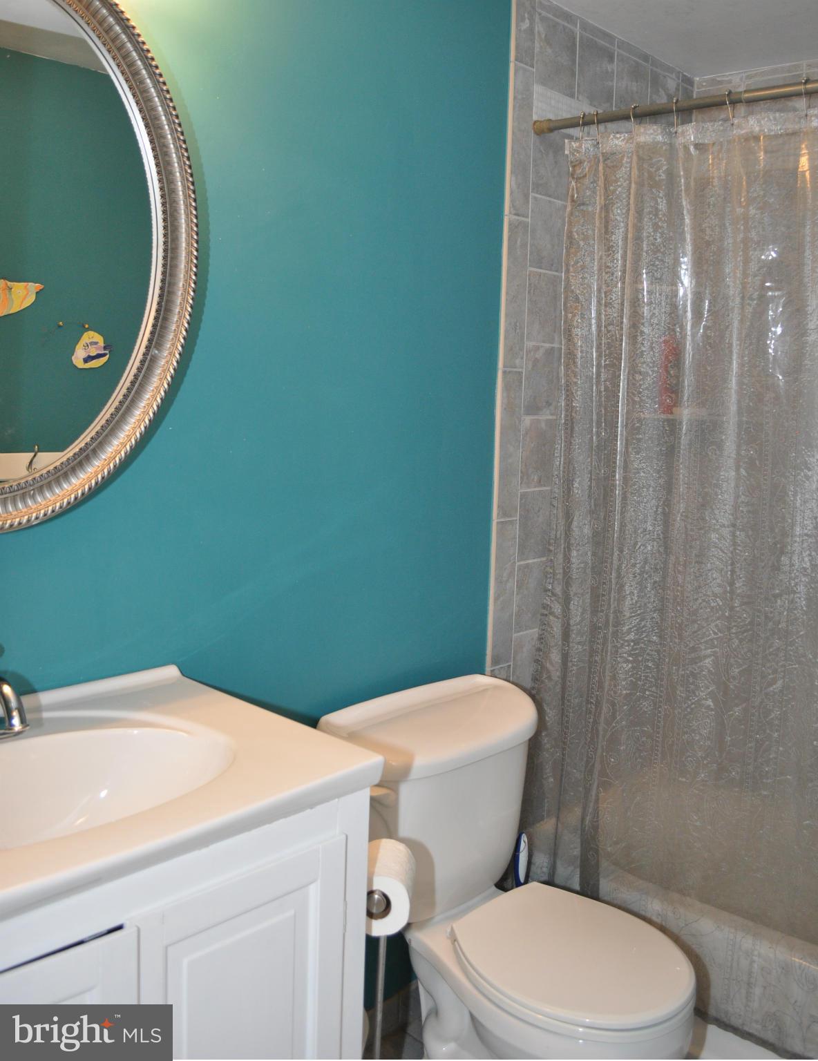 17 Severndale Road Severna Park, MD 21146 - Photo 21 of 30 Bath