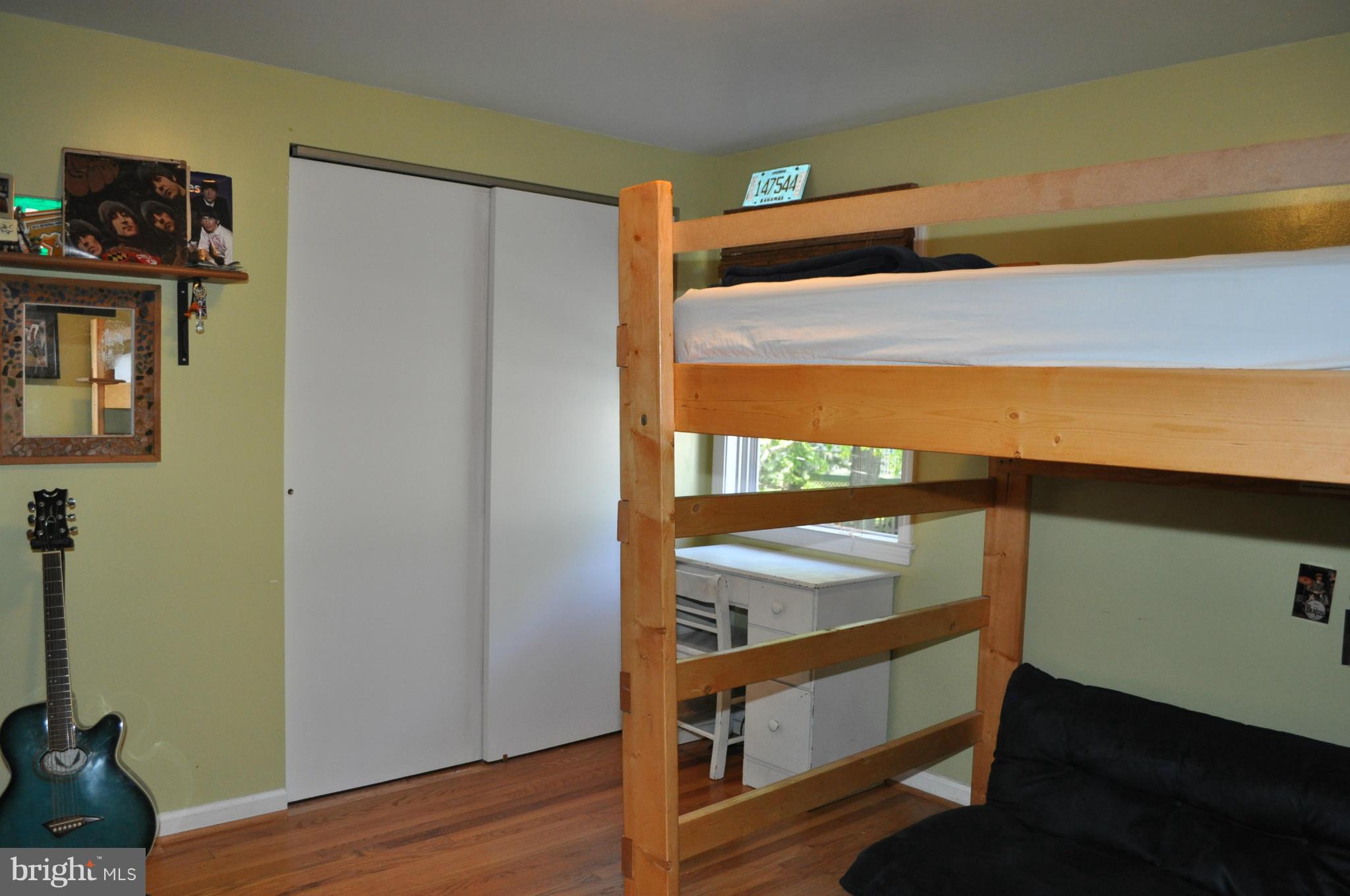 17 Severndale Road Severna Park, MD 21146 - Photo 23 of 30 Bedroom