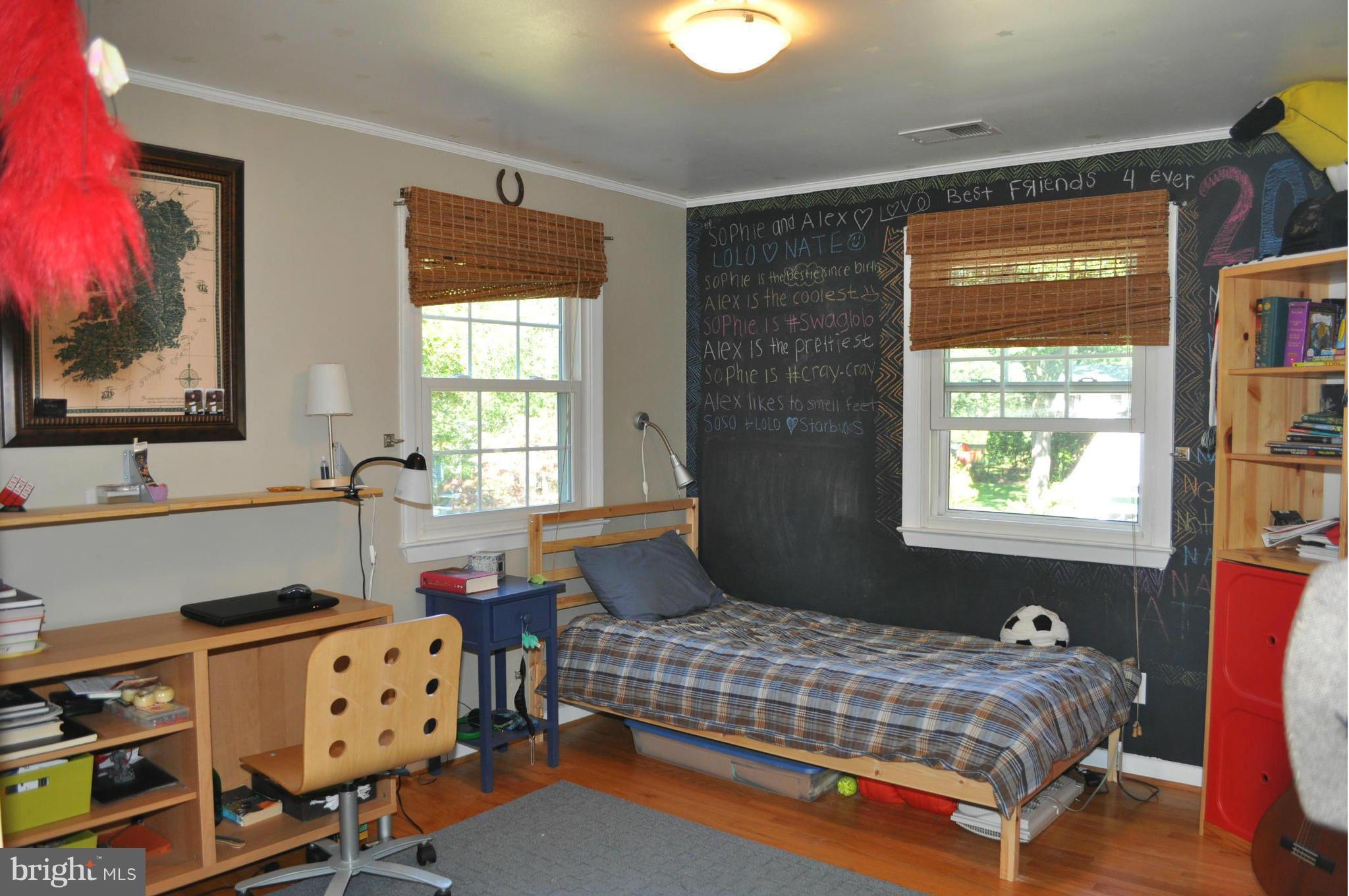 17 Severndale Road Severna Park, MD 21146 - Photo 24 of 30 Bedroom