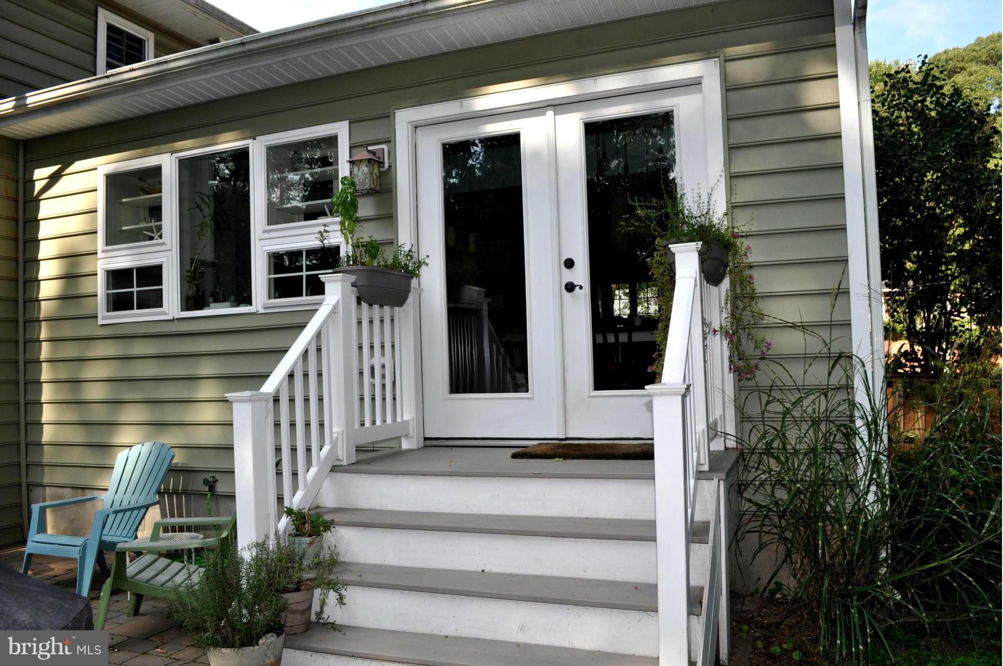 17 Severndale Road Severna Park, MD 21146 - Photo 26 of 30 Exterior (Rear)
