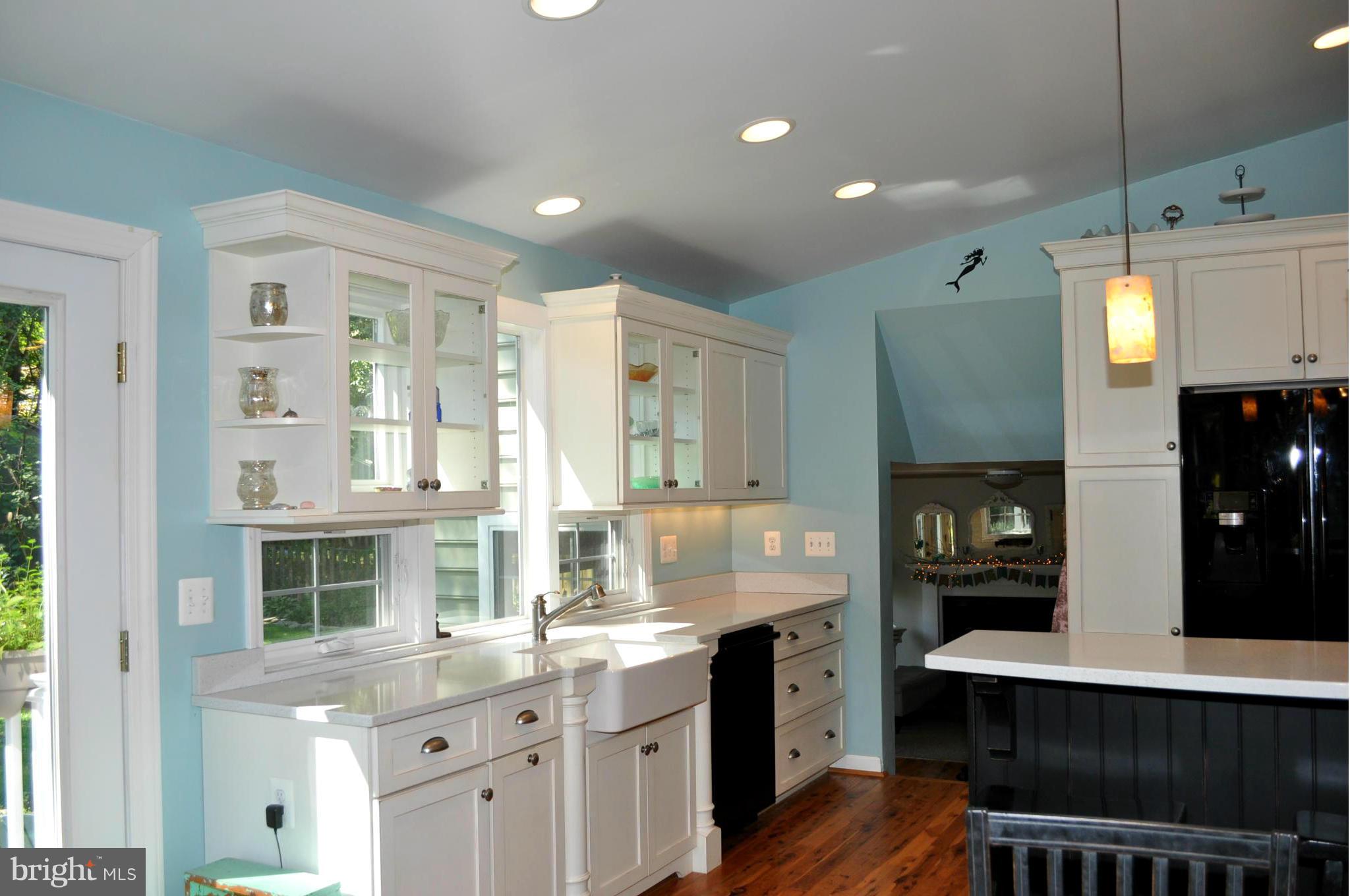 17 Severndale Road Severna Park, MD 21146 - Photo 7 of 30 Kitchen