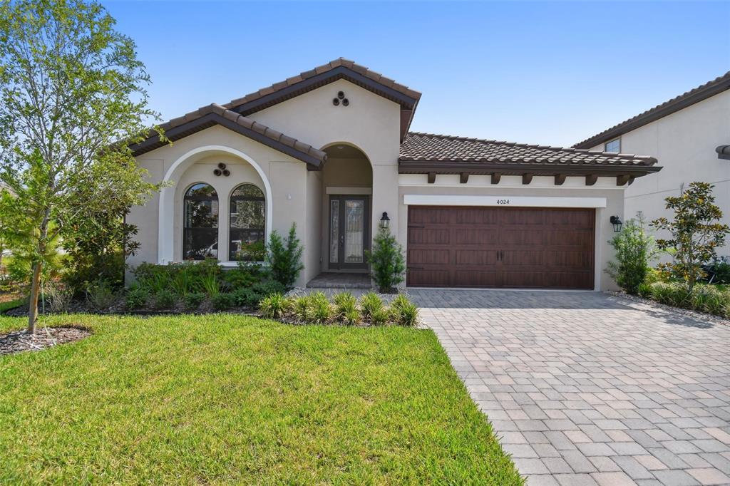 Welcome to the beautiful Sandpiper built by WestBay Homes