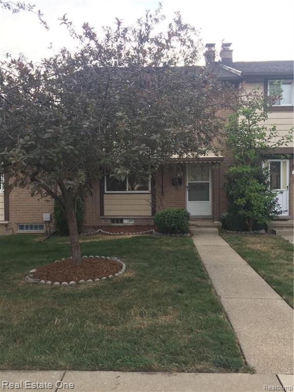 8401 18 18 Mile Road, Unit 3 Sterling Heights, MI 48313 - Photo 2 of 16