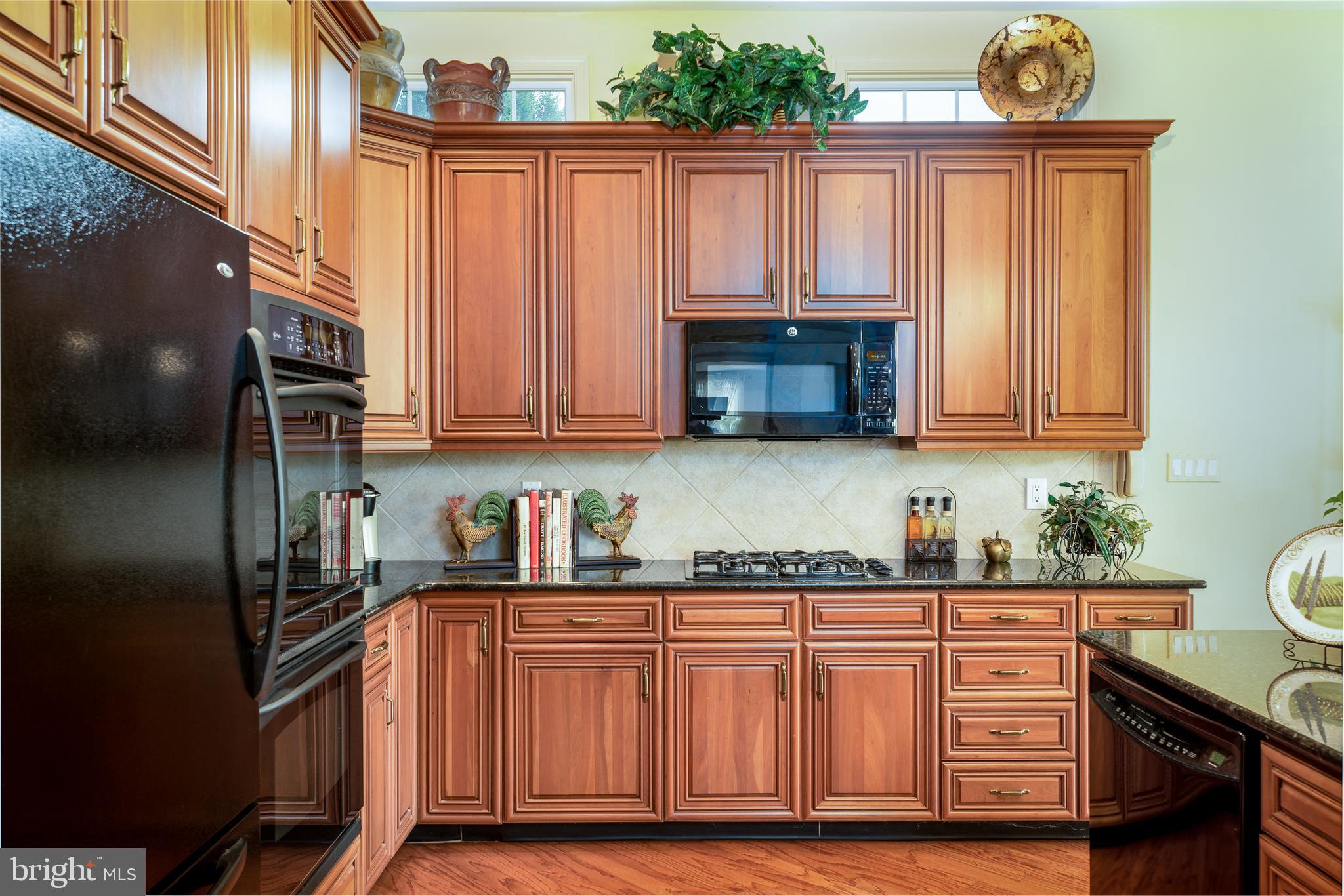 97 Sydney Road Holland, PA 18966 - Photo 11 of 25 Kitchen