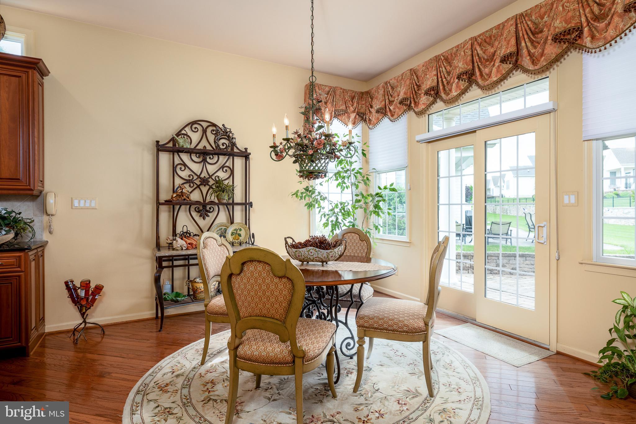 97 Sydney Road Holland, PA 18966 - Photo 13 of 25 Breakfast Room