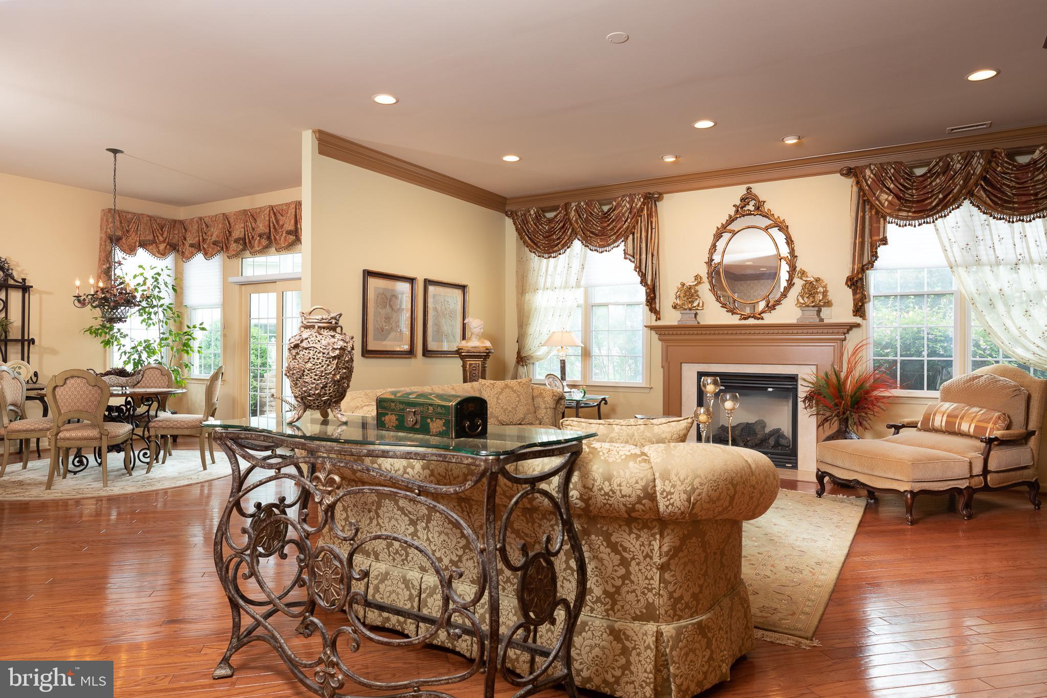 97 Sydney Road Holland, PA 18966 - Photo 8 of 25 Family Room