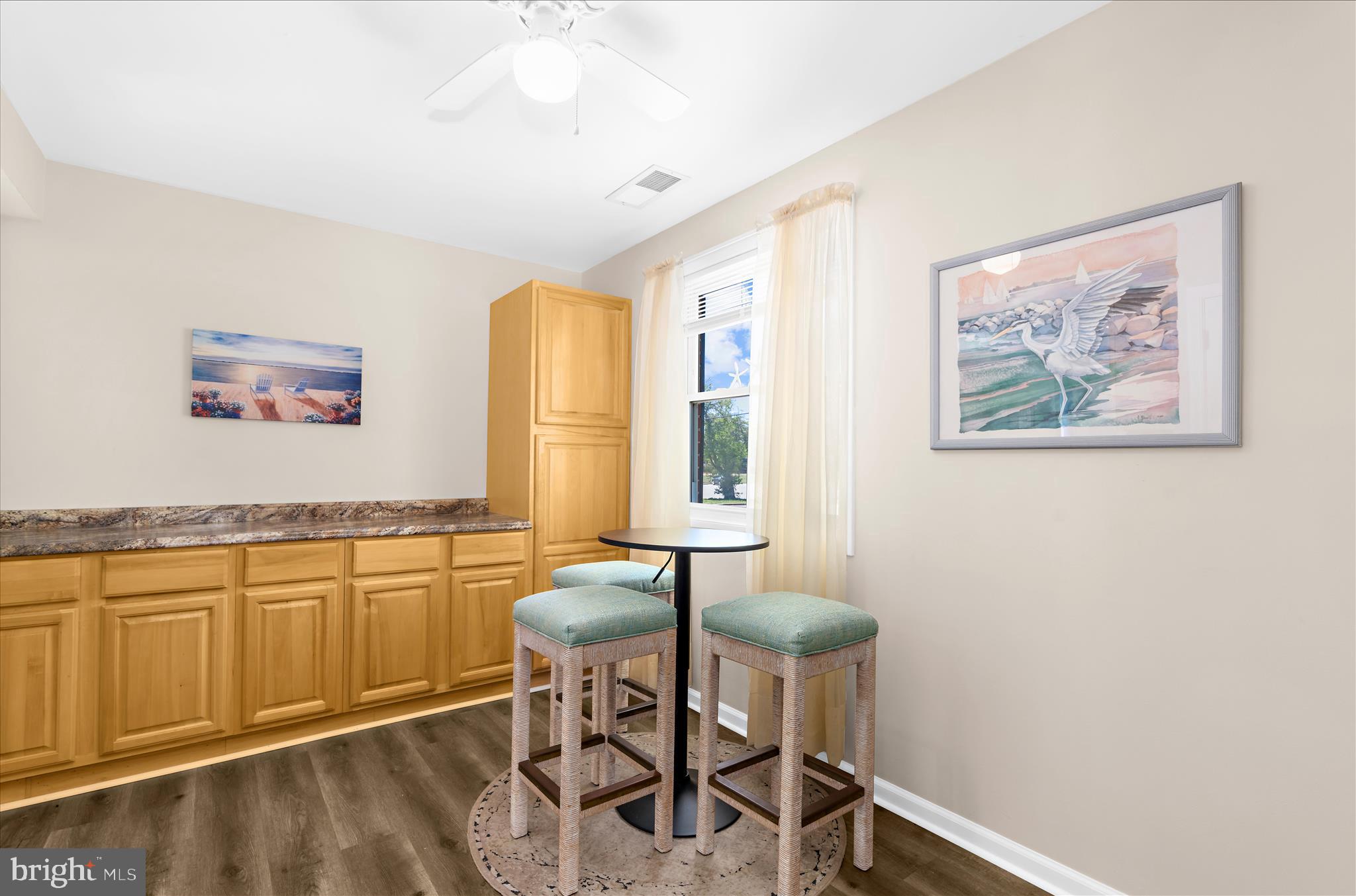 137 Arundel Road Pasadena, MD 21122 - Photo 13 of 55