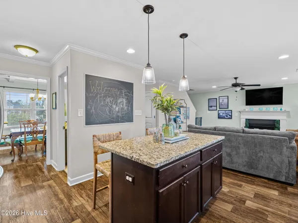 $389,000 | 522 Deep Inlet Drive, Sneads Ferry, NC 28460