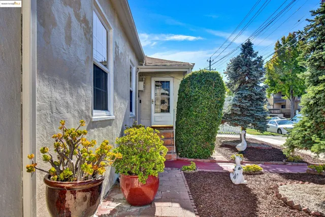 $895,000 | 532 Lexington Avenue, El Cerrito, CA 94530