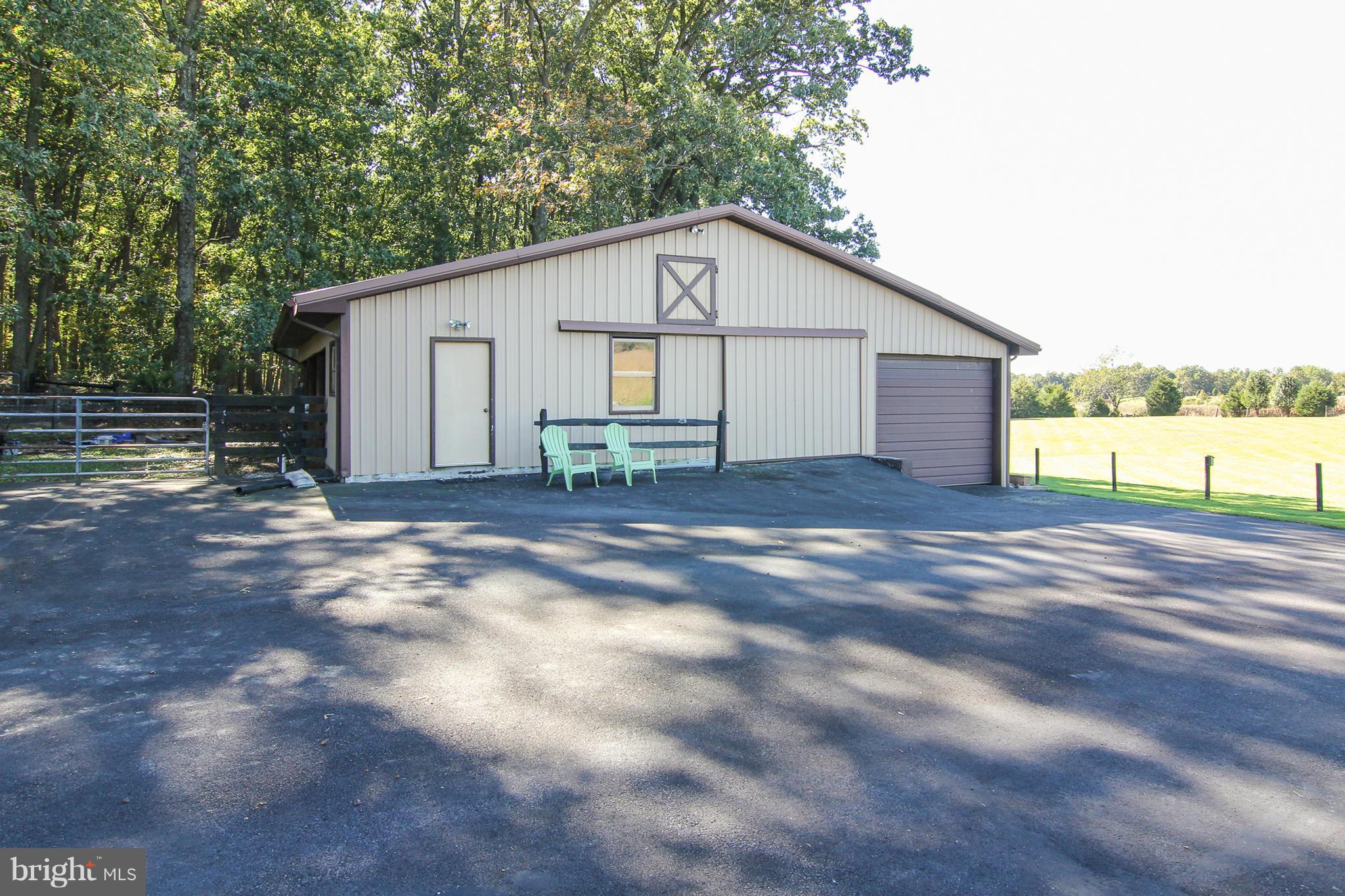 1918 Tyrone Road Westminster, MD 21158 - Photo 4 of 30 50' x 44' 3-Stall Horse Barn