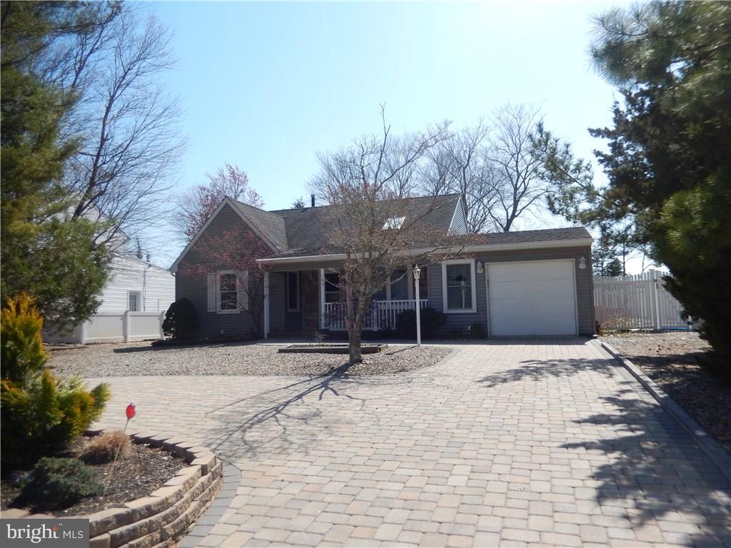 140 Jennings Road Manahawkin, NJ 08050 - Photo 2 of 45 Gallery Image 2
