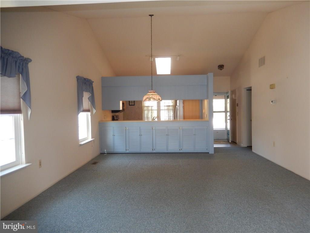 140 Jennings Road Manahawkin, NJ 08050 - Photo 10 of 45 Gallery Image 10