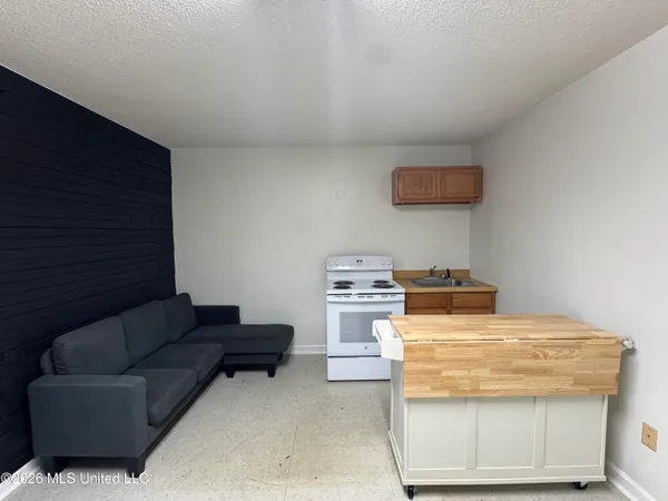 $219,900 | 1771 Cummins Avenue, Tunica, MS 38676