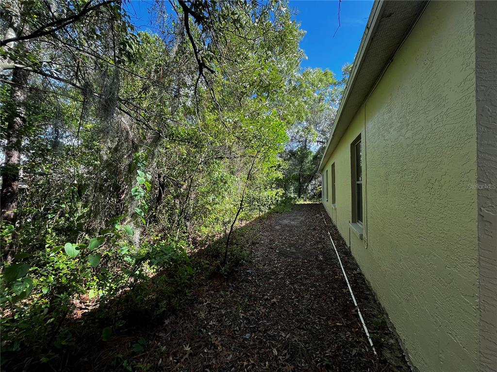 4362 Azora Road Spring Hill, FL 34608 - Photo 39 of 48