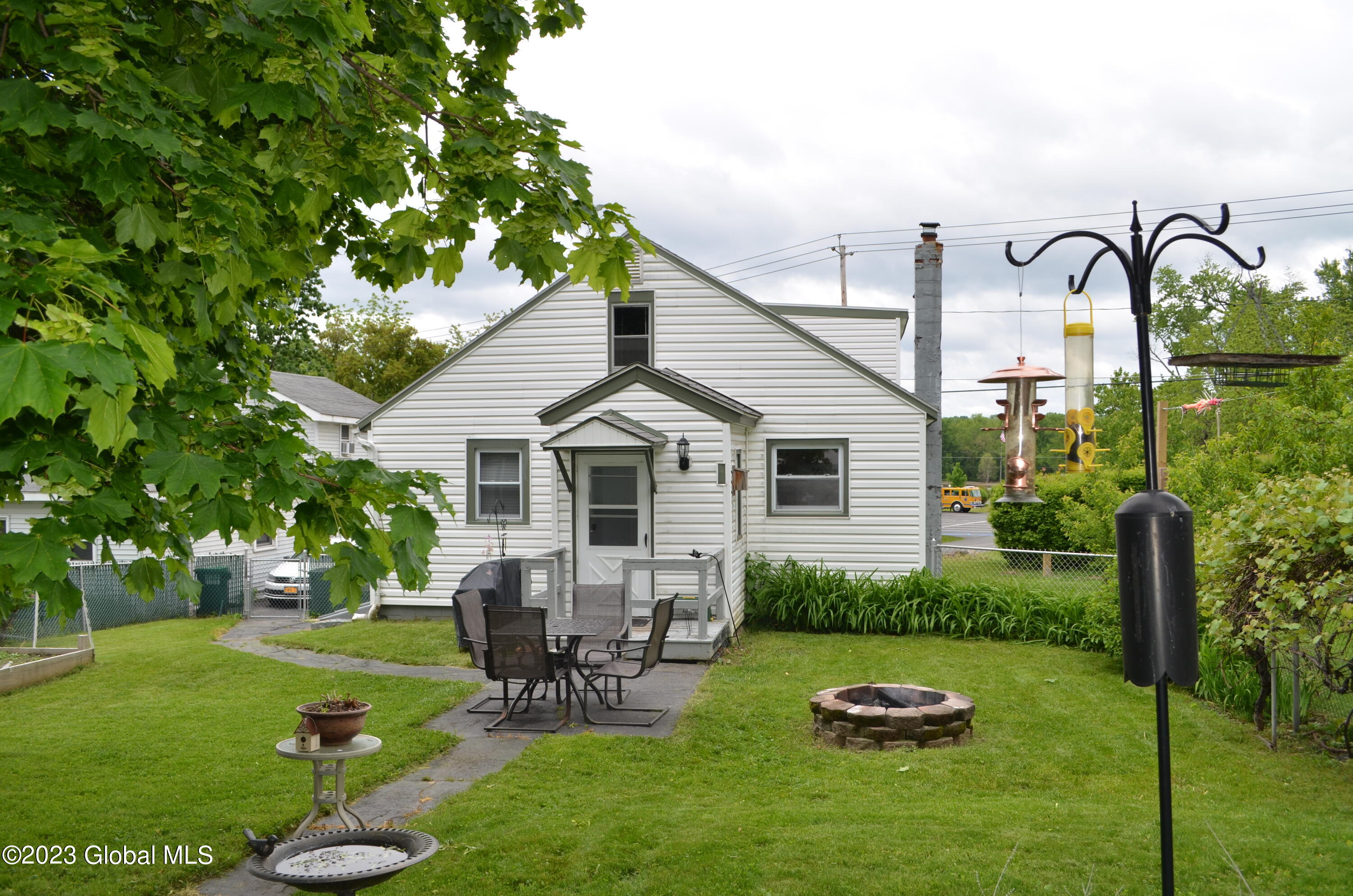 1186 River Road Troy, NY 12182 - Photo 6 of 12 DSC_1665