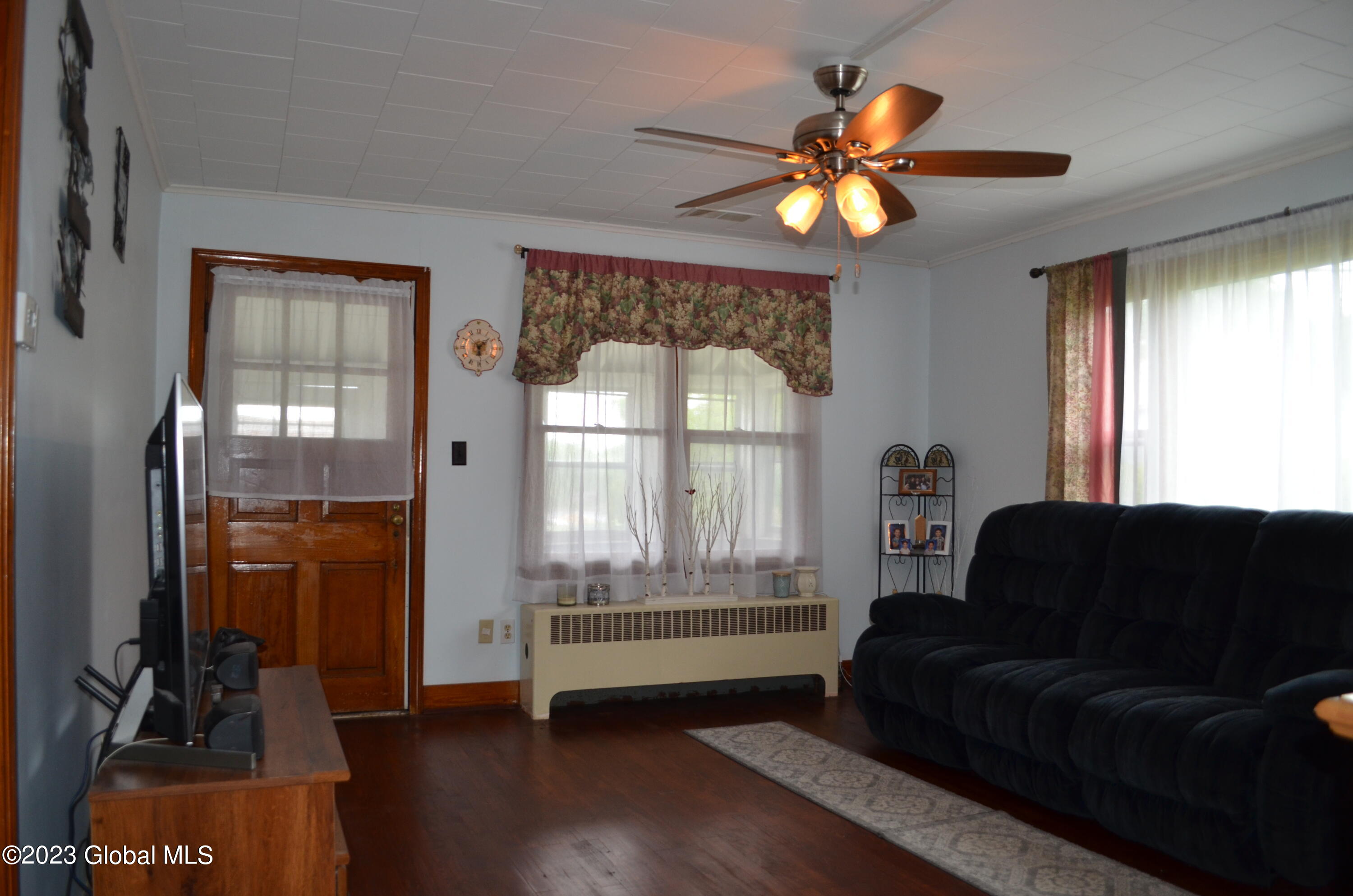 1186 River Road Troy, NY 12182 - Photo 8 of 12 DSC_1667