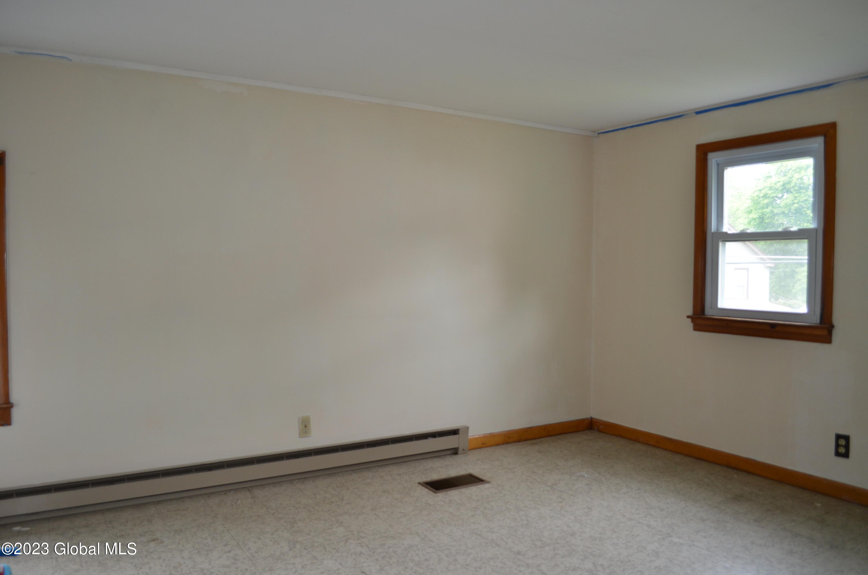 1186 River Road Troy, NY 12182 - Photo 10 of 12 DSC_1670